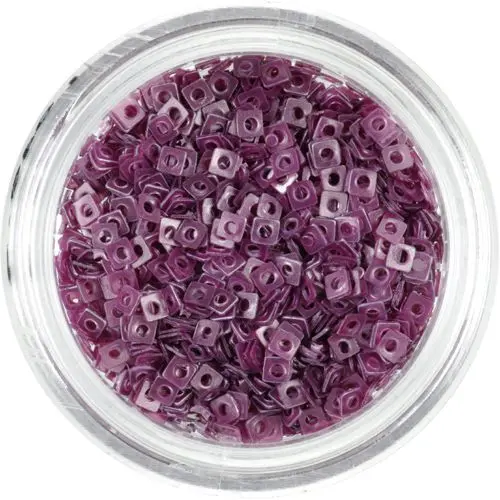 Malé čtverečky s dírkou - světle bordó