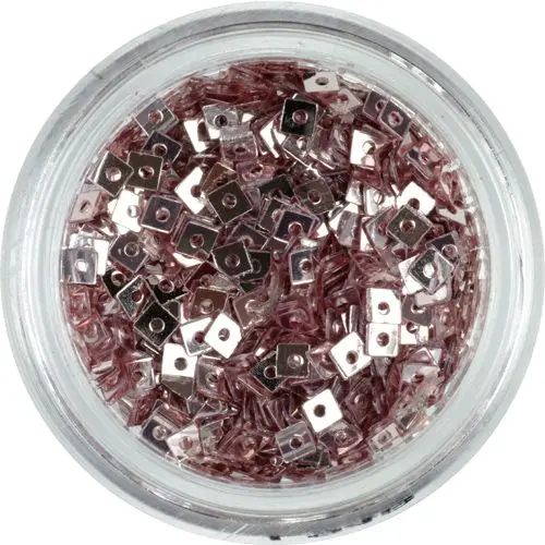 Průhledný čtvereček se stříbrným povrchem